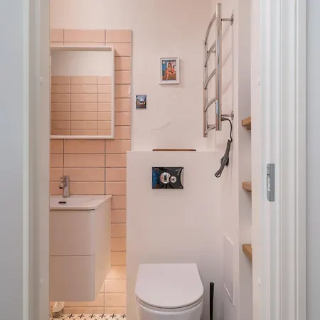 Appartement Designer In Trendy Area